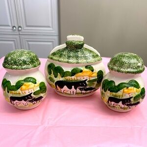 VTG Matching Ceramic Salt and Pepper Shakers and Napkin Holder Condiments